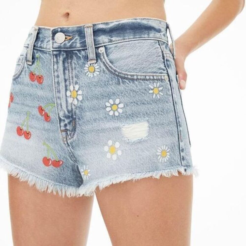Aeropostale Vintage High-Rise Denim Jean Shorty Shorts Size 8